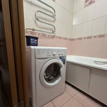 Сдается Многокомнатная квартира, 68 м²