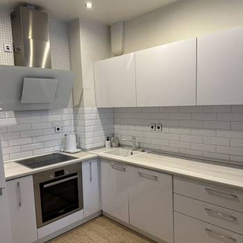 Сдается Многокомнатная квартира, 84 м²