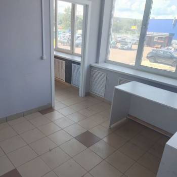 Сдается Нежилое помещение, 108 м²