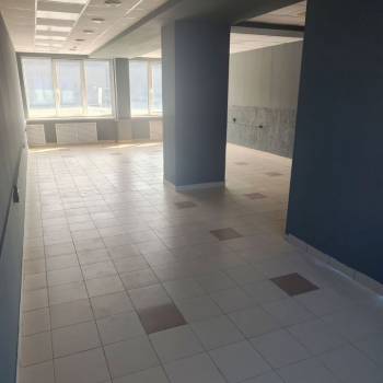 Сдается Нежилое помещение, 108 м²
