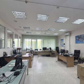 Сдается Нежилое помещение, 346,4 м²
