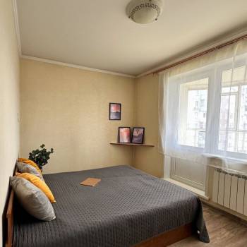 Продается 2-х комнатная квартира, 72,8 м²