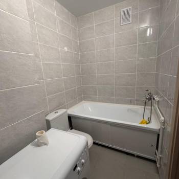 Сдается 1-комнатная квартира, 48 м²