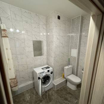 Сдается 2-х комнатная квартира, 75 м²