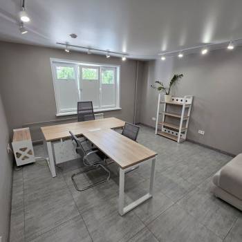 Сдается Нежилое помещение, 172,2 м²