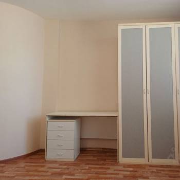 Сдается 1-комнатная квартира, 41 м²