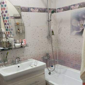 Сдается 2-х комнатная квартира, 60 м²