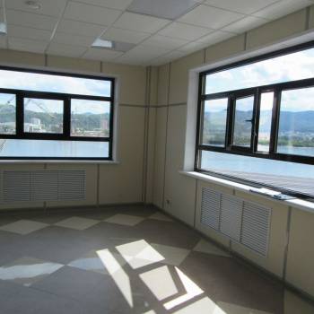 Сдается Нежилое помещение, 500 м²