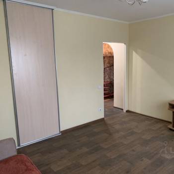 Сдается 1-комнатная квартира, 40,7 м²