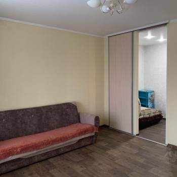 Сдается 1-комнатная квартира, 40,7 м²