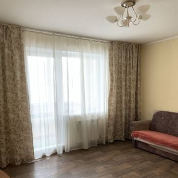 Сдается 1-комнатная квартира, 40,7 м²