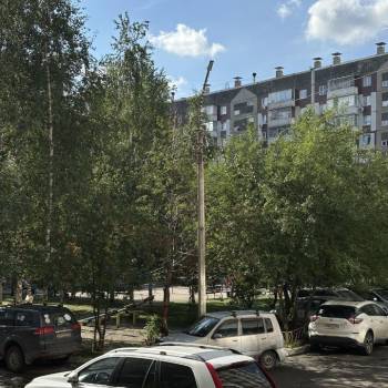 Продается Многокомнатная квартира, 81,4 м²