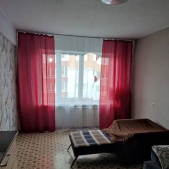 Сдается 1-комнатная квартира, 38 м²