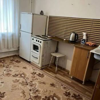 Сдается 1-комнатная квартира, 35 м²
