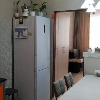 Продается 1-комнатная квартира, 33 м²