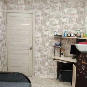 Продается 1-комнатная квартира, 46 м²