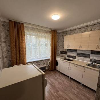 Сдается 1-комнатная квартира, 32 м²