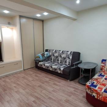Продается 1-комнатная квартира, 33 м²
