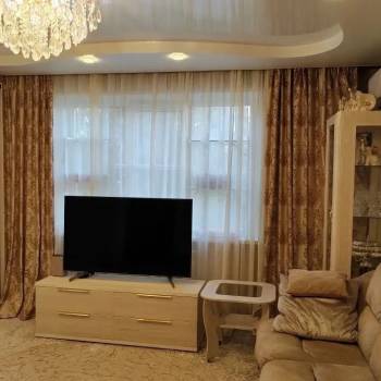 Продается Многокомнатная квартира, 80 м²