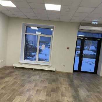 Сдается Нежилое помещение, 90 м²