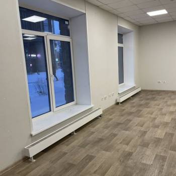 Сдается Нежилое помещение, 90 м²