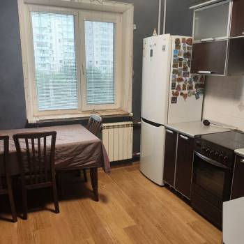Сдается 2-х комнатная квартира, 55 м²