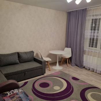 Сдается 2-х комнатная квартира, 58,7 м²