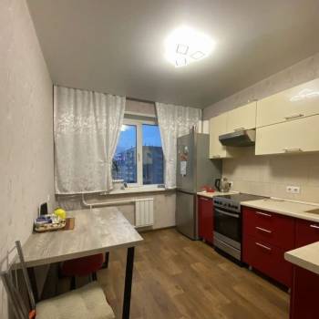 Продается Многокомнатная квартира, 78 м²