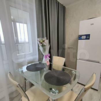 Сдается 1-комнатная квартира, 36 м²