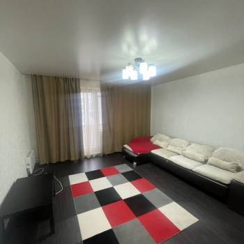 Сдается 2-х комнатная квартира, 56 м²