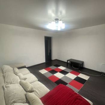 Сдается 2-х комнатная квартира, 56 м²