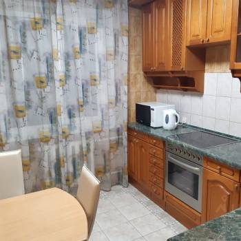 Сдается Многокомнатная квартира, 80 м²