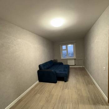 Сдается 1-комнатная квартира, 39 м²