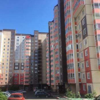 Продается 1-комнатная квартира, 37 м²