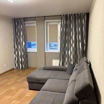 Сдается 1-комнатная квартира, 38 м²