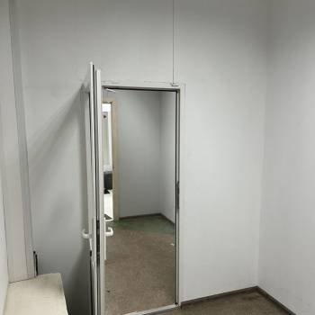 Сдается Нежилое помещение, 18 м²