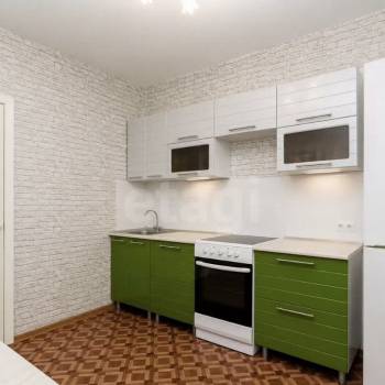 Продается 1-комнатная квартира, 40 м²