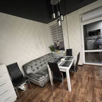 Сдается 2-х комнатная квартира, 65 м²