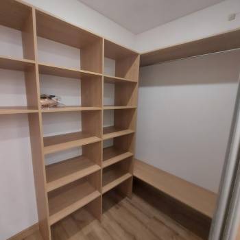 Сдается 1-комнатная квартира, 59,8 м²