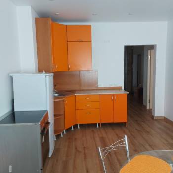 Сдается 1-комнатная квартира, 59,8 м²