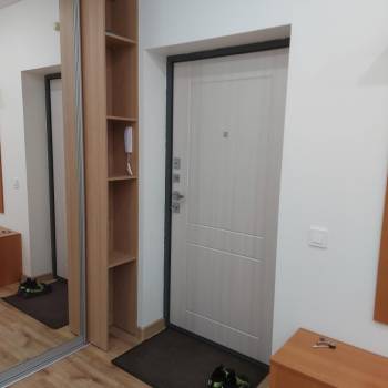 Сдается 1-комнатная квартира, 59,8 м²
