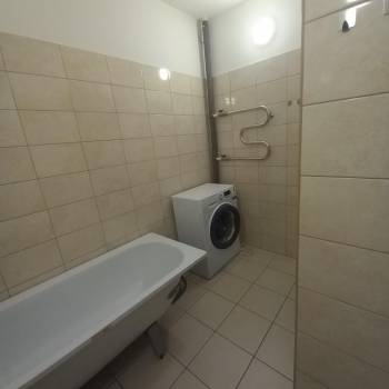 Сдается 1-комнатная квартира, 48 м²