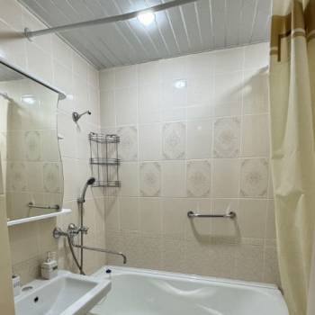 Сдается 2-х комнатная квартира, 86 м²