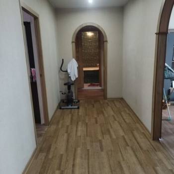 Продается Многокомнатная квартира, 80 м²