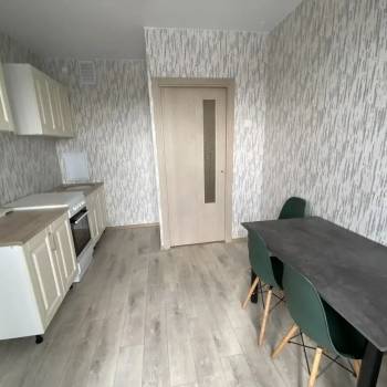 Сдается 2-х комнатная квартира, 61 м²