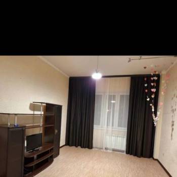 Сдается 1-комнатная квартира, 45 м²
