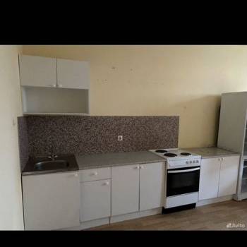 Продается 1-комнатная квартира, 45 м²