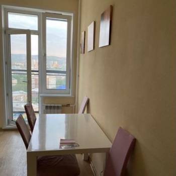 Продается 1-комнатная квартира, 45 м²