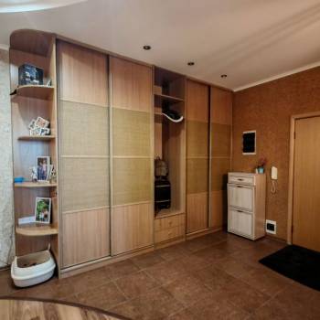 Продается Многокомнатная квартира, 150,7 м²