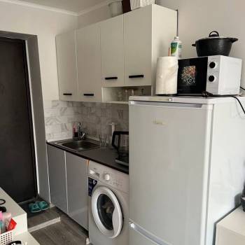 Продается 1-комнатная квартира, 16 м²